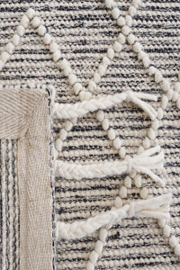 IVORY AND BLACK KILIM HAND WOVEN DHURRIE by Imperial Knots - Image 3