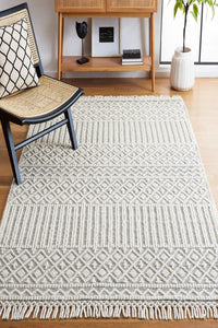 IVORY AND BLACK KILIM HAND WOVEN DHURRIE by Imperial Knots - Image 2
