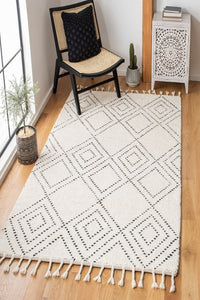 IVORY AND BLACK KILIM HAND WOVEN DHURRIE by Imperial Knots - Image 2