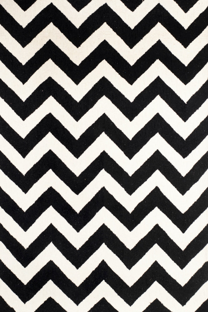 BLACK IVORY CHEVRON MODERN HAND TUFTED CARPET