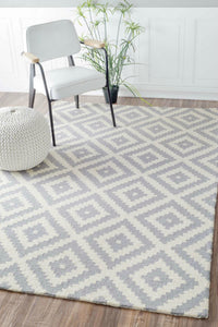 GREY AND WHITE GEOMETRIC HAND TUFTED CARPET by Imperial Knots - Image 2