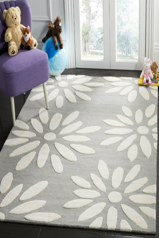 GREY AND IVORY KIDS HAND TUFTED CARPET