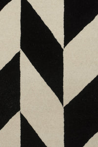 BLACK AND WHITE HERRINGBONE HAND TUFTED CARPET by Imperial Knots - Image 3