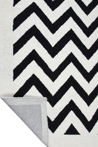 BLACK AND WHITE CHEVRON HAND TUFTED CARPET by Imperial Knots - Image 4