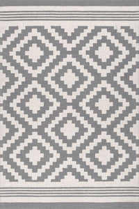GREY GEOMETRIC HAND TUFTED CARPET by Imperial Knots - Image 1