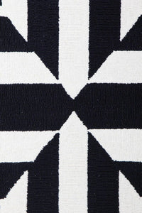 BLACK AND WHITE STAR HAND TUFTED CARPET by Imperial Knots - Image 3