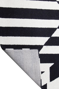 BLACK AND WHITE STAR HAND TUFTED CARPET by Imperial Knots - Image 4