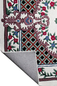 IVORY MULTICOLOR MEDALLION HAND TUFTED CARPET by Imperial Knots - Image 4